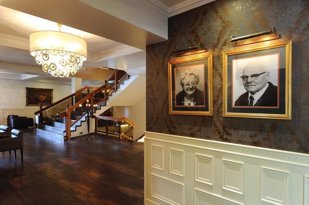 Hotel Moers Van Der Valk Bagian luar foto