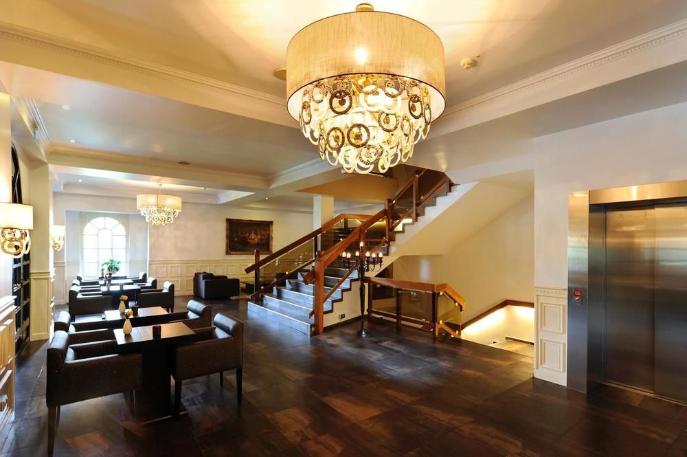 Hotel Moers Van Der Valk Bagian luar foto